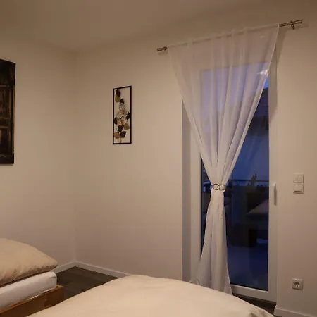 Sorinas Home - Comfortable Apartment Near Graz - Free Parking *